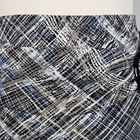 LUNA CHIX Black Patterned Women's Skirt with Sash, Size S - Picture 5 of 11